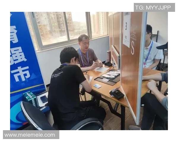 深圳网球队战术解析：如何在比赛中提升团队协作与个人表现