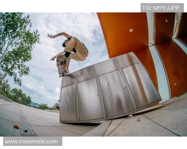 深圳滑板队崛起之路:探索城市滑板文化与团队力量的结合 深圳滑板队崛起之路:探索城市滑板文化与团队力量的结合