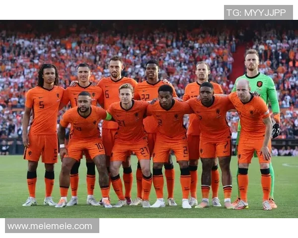 赛后复盘：成都足球队与广州足球队的团队协作分析与启示